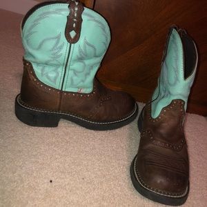 Justin Cowgirl Boots
